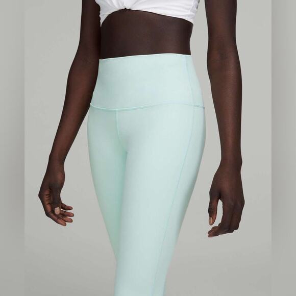 Lululemon Align High-Rise Pant 25" in Delicate Mint Size 6. - Picture 13 of 14